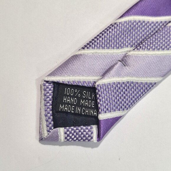 New Men 100% Silk Striped Tie Purple Lavender & White Versatile Classic Jacquard - Picture 7 of 8